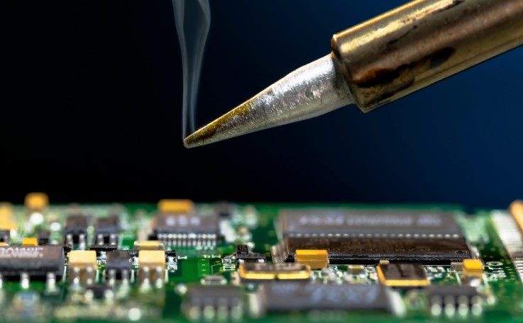 как мощность паяльника влияет на время работы